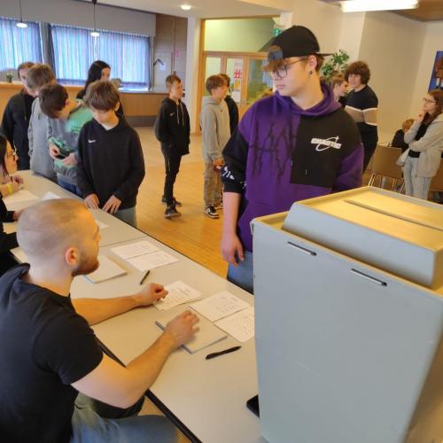 Stadtsaal Wahlregistrierung 3